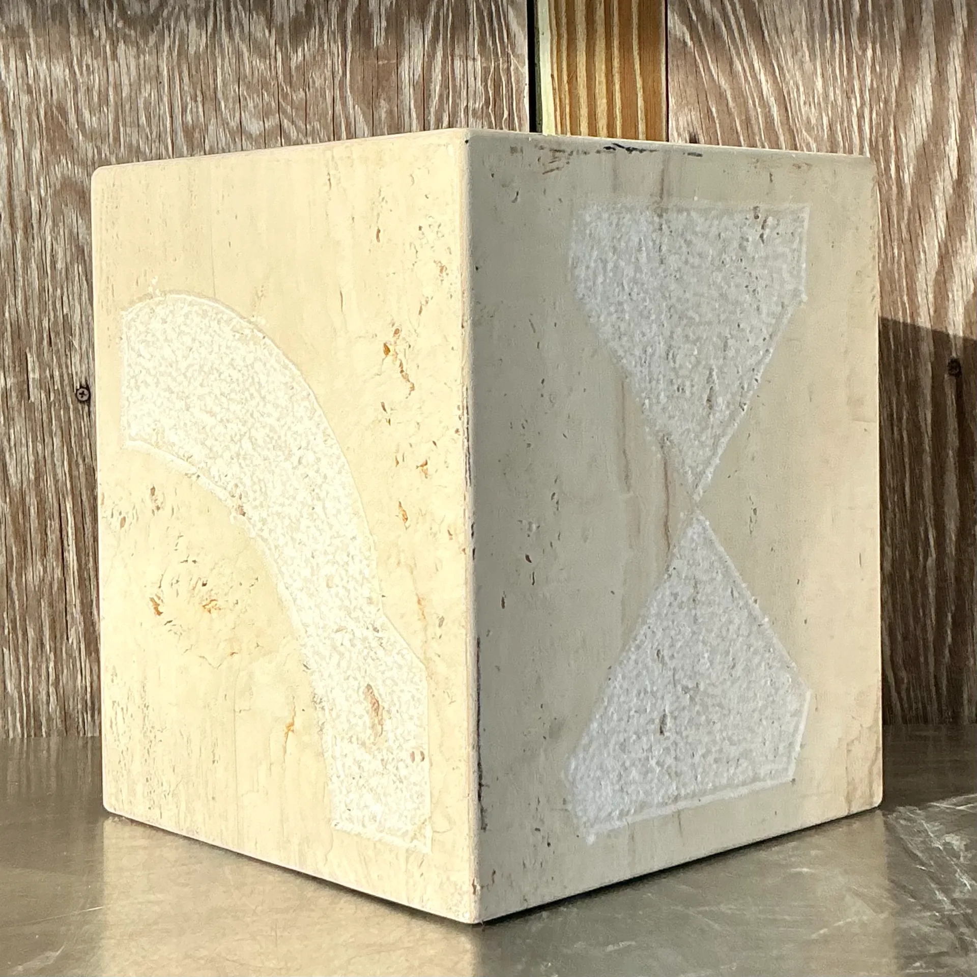 Vintage Coastal Etched Coral Side Table - Detail view