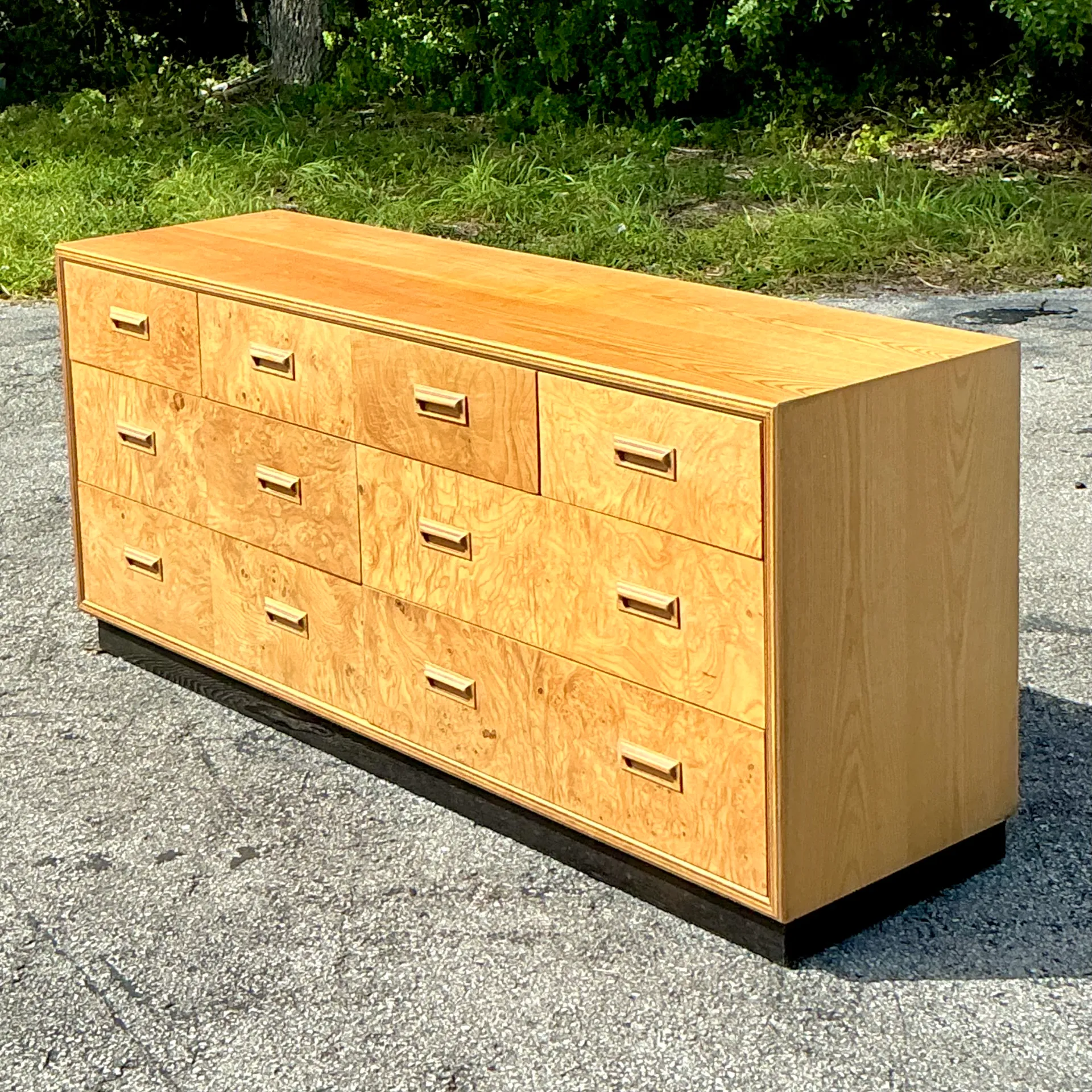 Vintage Boho Henredon Scwne Two Burl Dresser - Side view