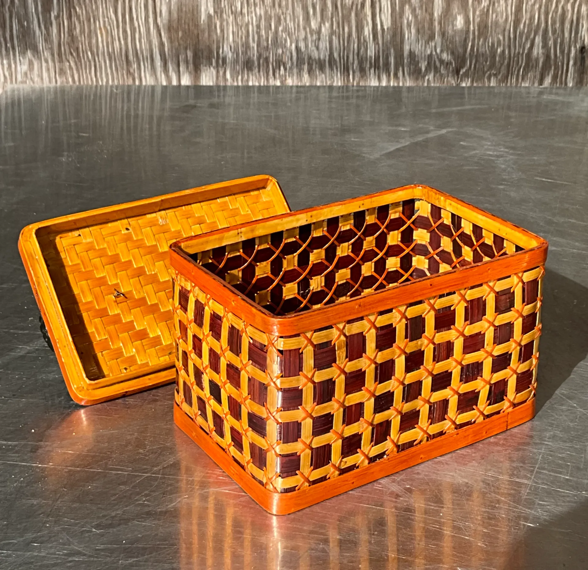 Vintage Shanghai Handicrafts Weave Insect Box - Top view