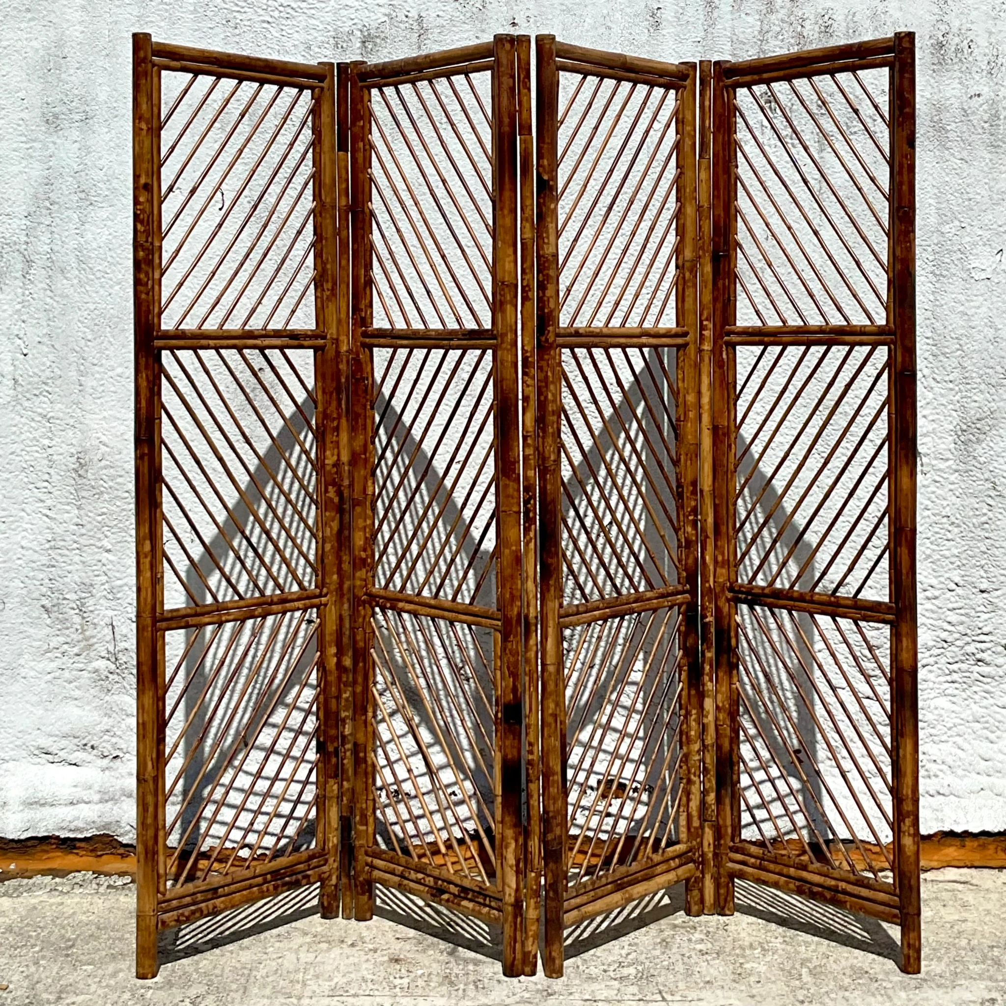 Vintage Coastal Chevron Tortoise Shell Pattern Folding Screen - Side view