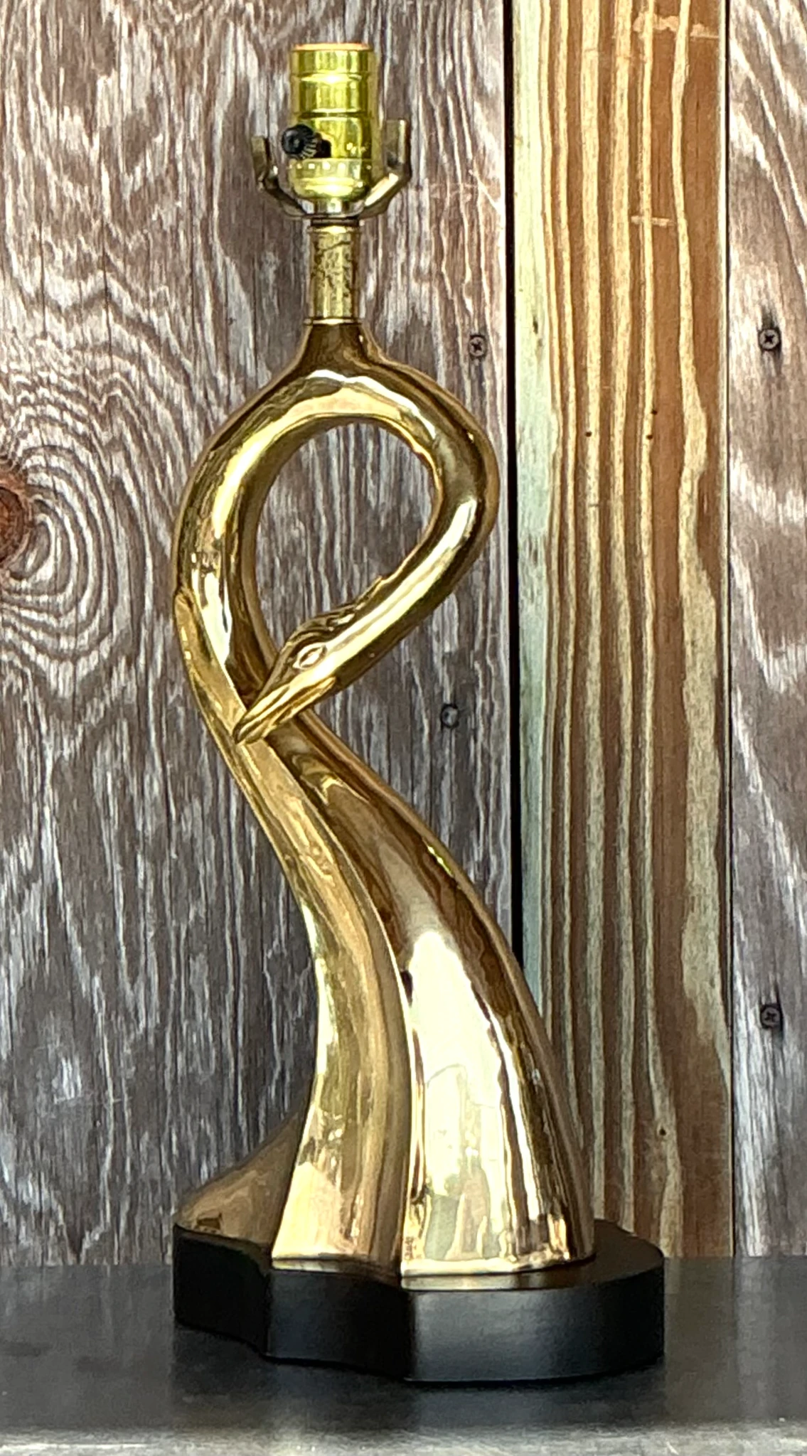 Vintage MCM Brass Swan Table Lamp - Detail view