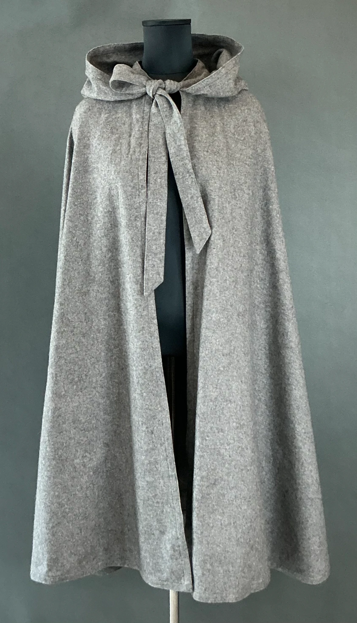 Vintage Chloe Hooded Cape - Side view