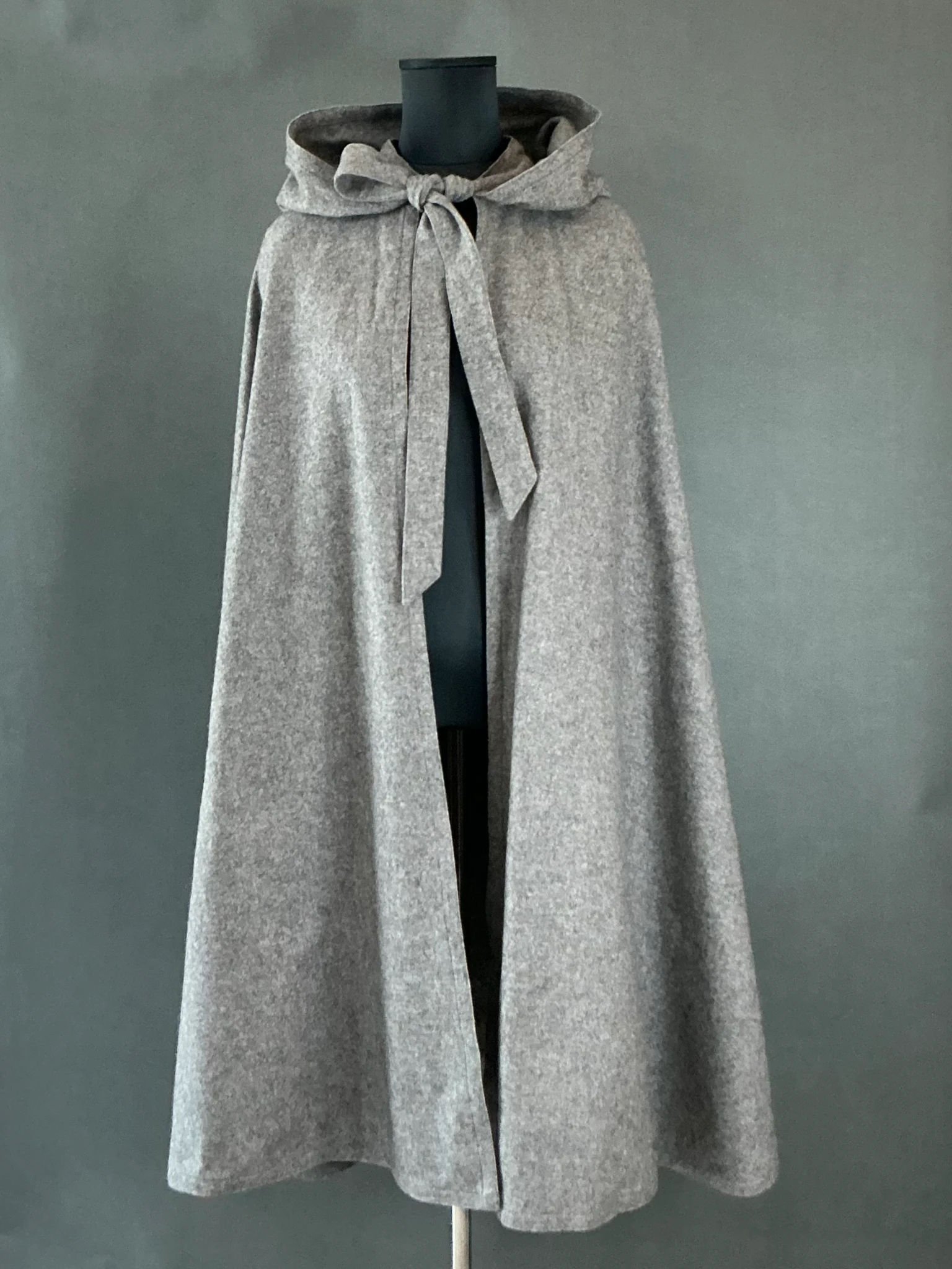 Vintage Chloe Hooded Cape - Back view