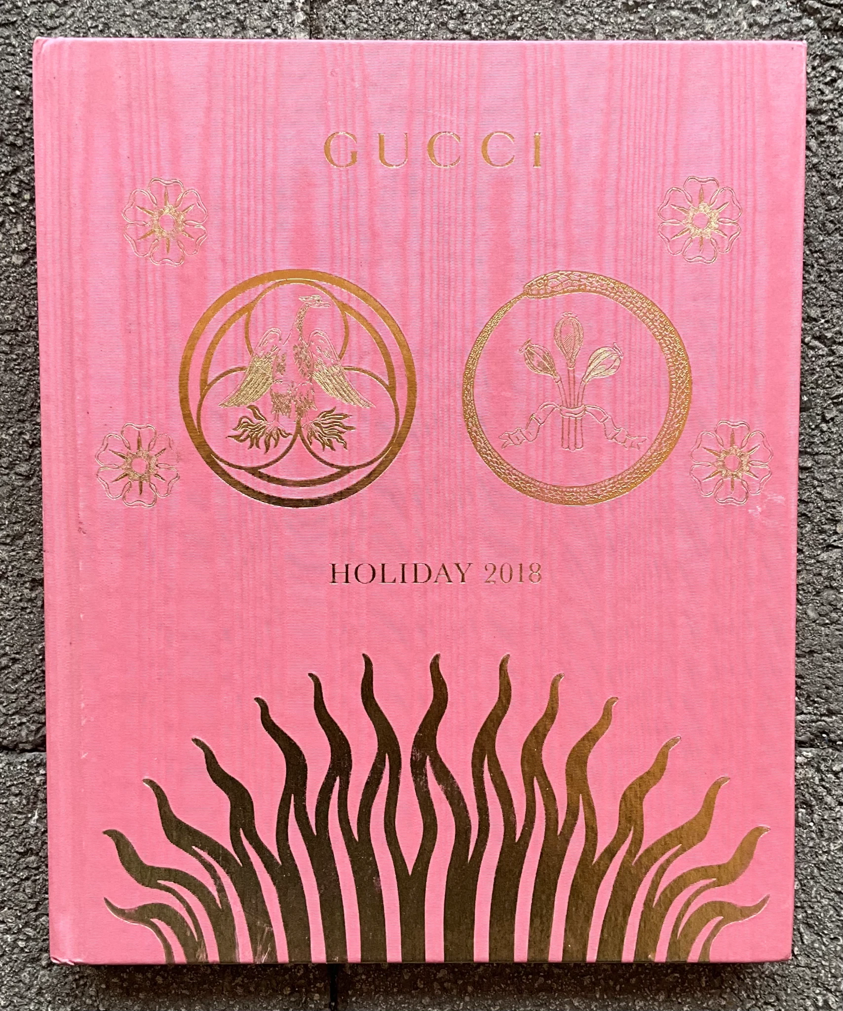 Vintage Gucci Holiday Book 2018 - Top view