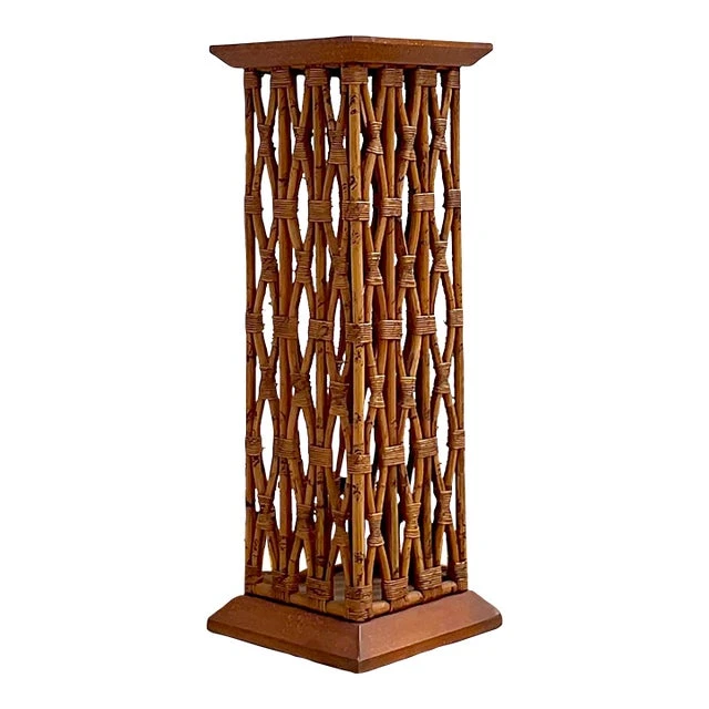 Vintage Coastal Trellis Rattan Pedestal