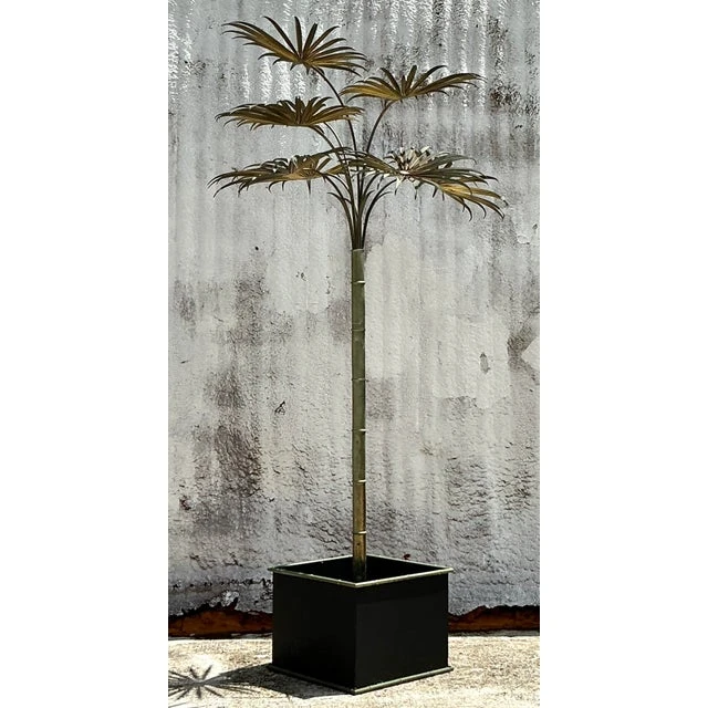 Vintage Coastal Italian Tole Metal Palm Tree - Detail view