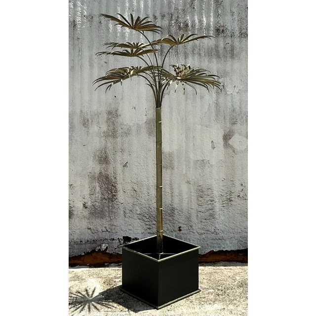 Vintage Coastal Italian Tole Metal Palm Tree - Top view