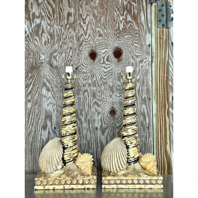 Vintage Coastal Resin Shell Lamps - a Pair - Detail view