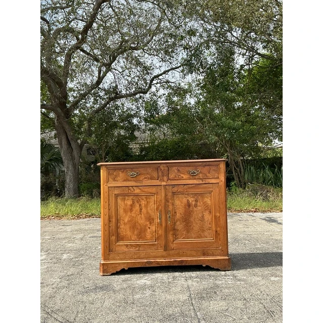 Vintage Boho 19th Century Burl Sideboard - Top view