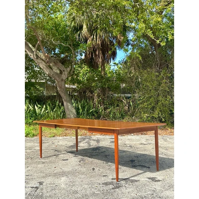 Vintage Mid-Century Modern Extendable Dining Table - Side view