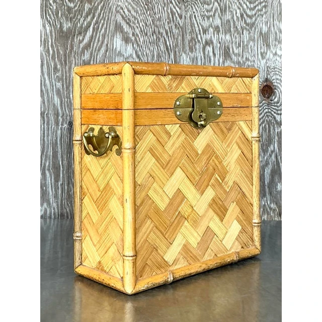 Vintage Boho Parquet Rattan Lidded Box - Detail view
