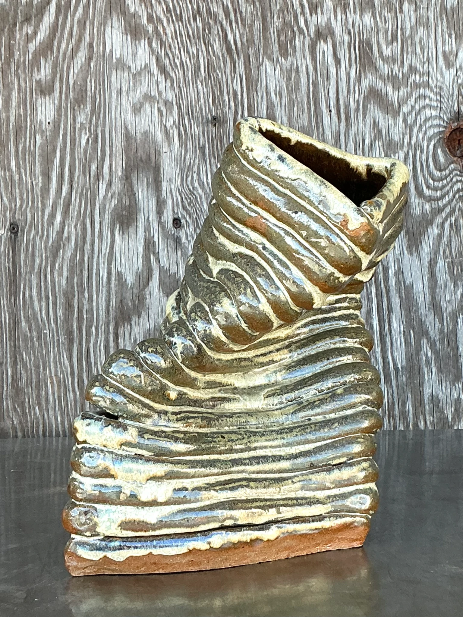 Vintage Boho Original Coil Vase - Detail view