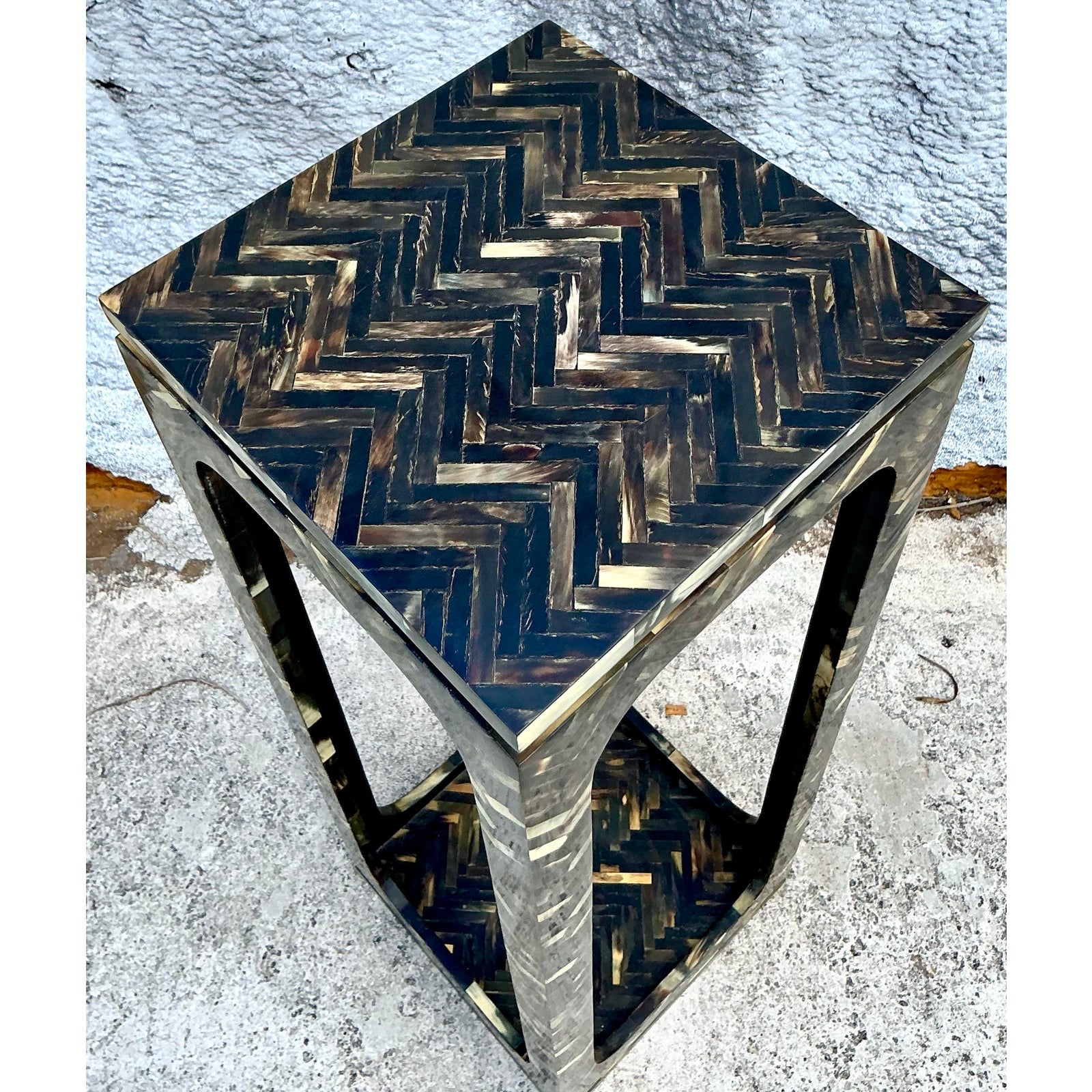 Vintage Coastal Tessellated Horn Pedestal - Top view