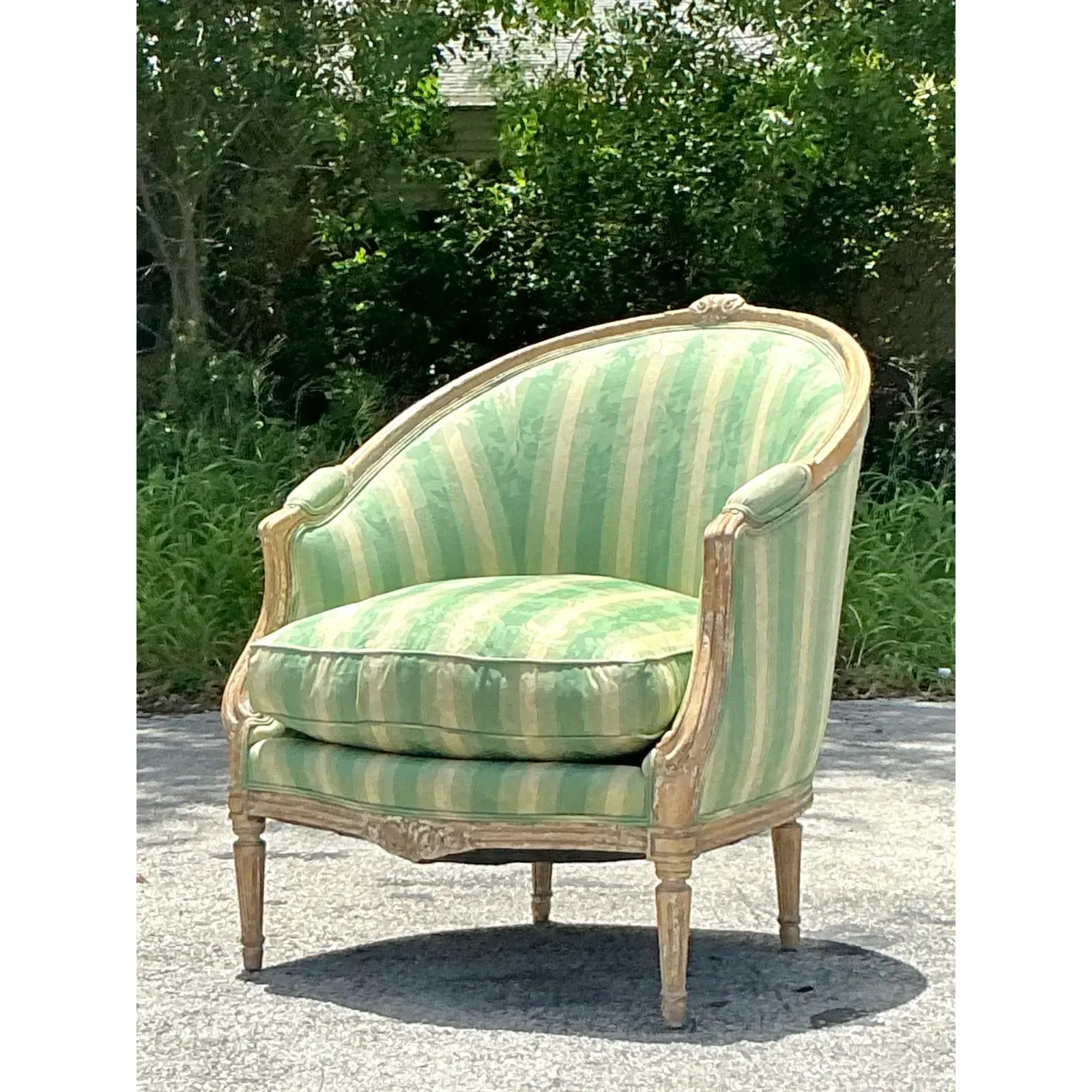 Vintage Regency Louis XVI Painted Bergere Chair - Detail view