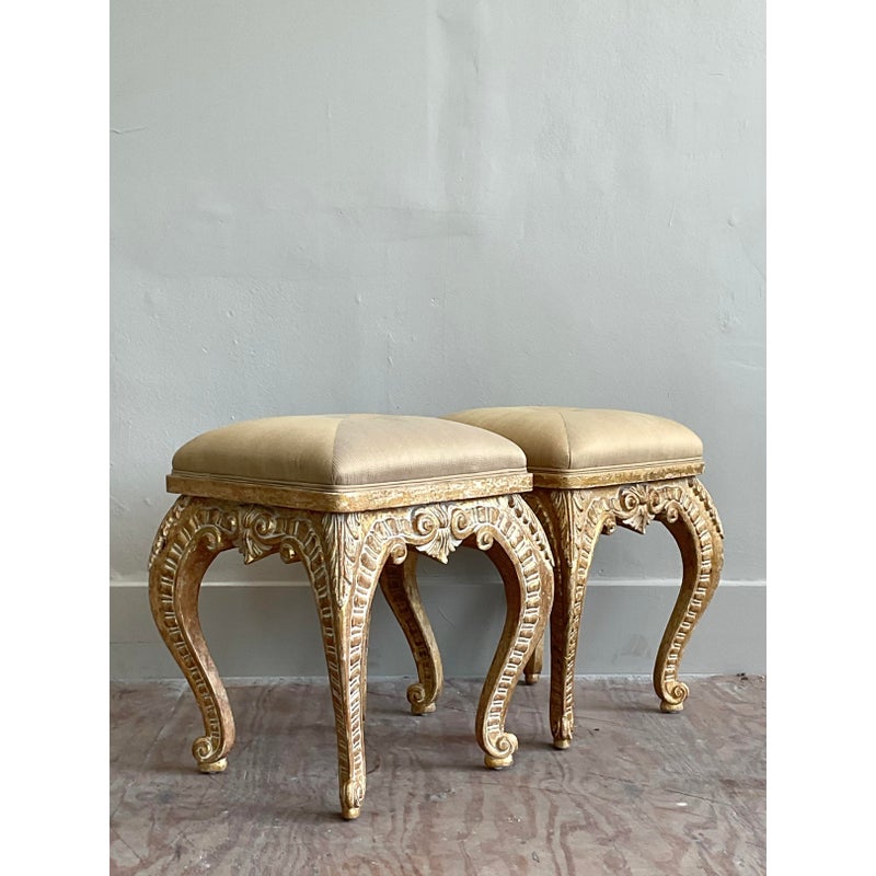 Vintage Italian Casa De Arte Paoletti Carved Stools - A Pair - Top view