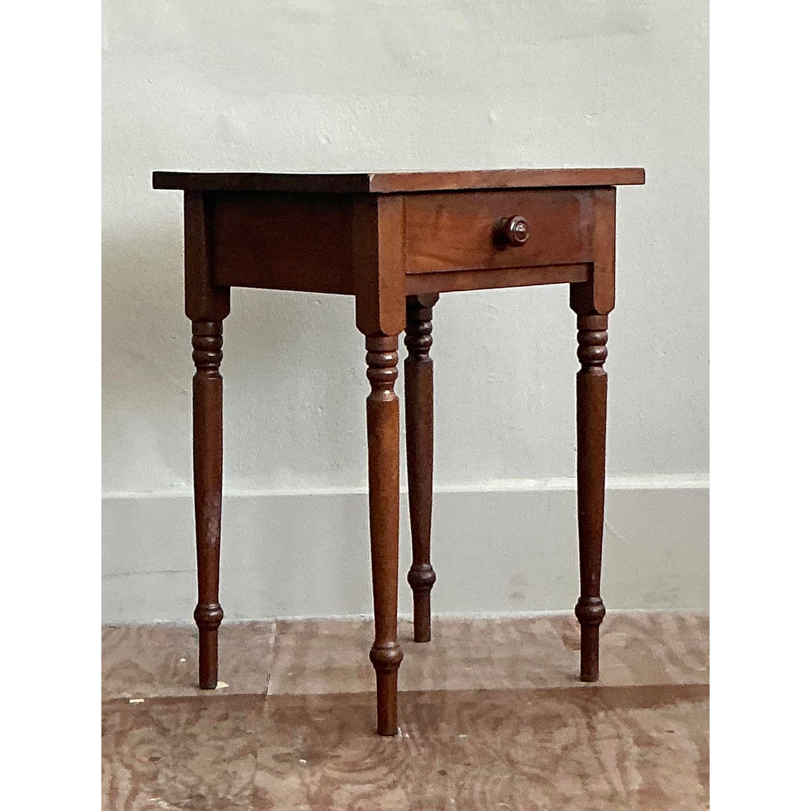 Vintage Traditional Turned Wood. Nightstand - Top view