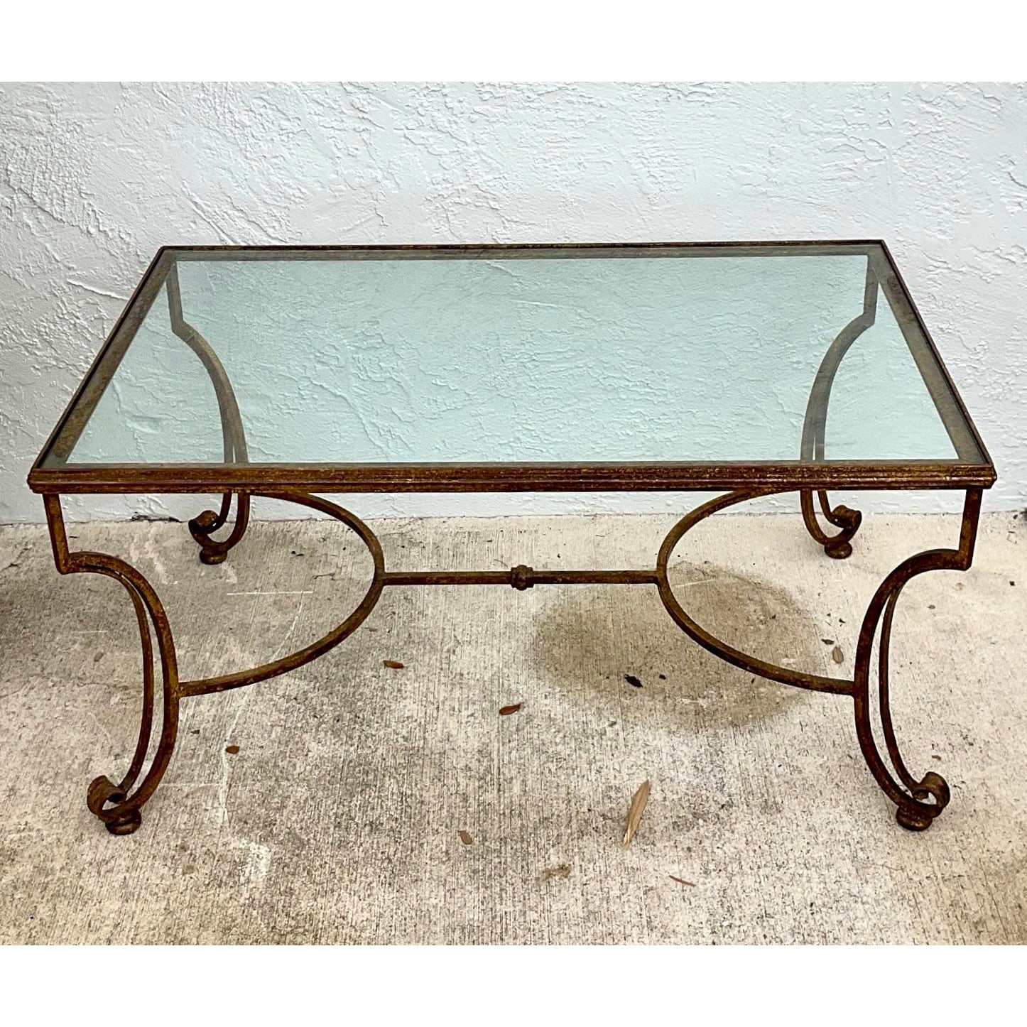 Vintage Regency Gilt Coffee Table - Detail view
