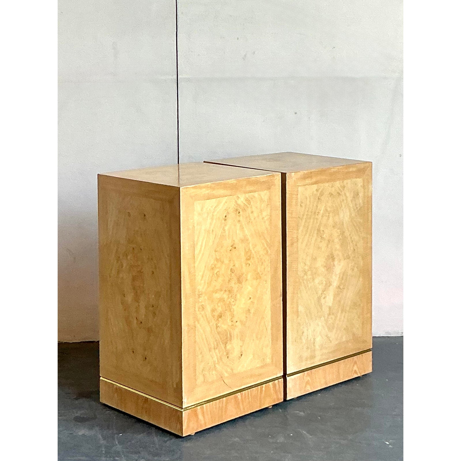 Vintage Boho Drexel Heritage Bookmatched Burl Wood Pedestals - A Pair - Top view