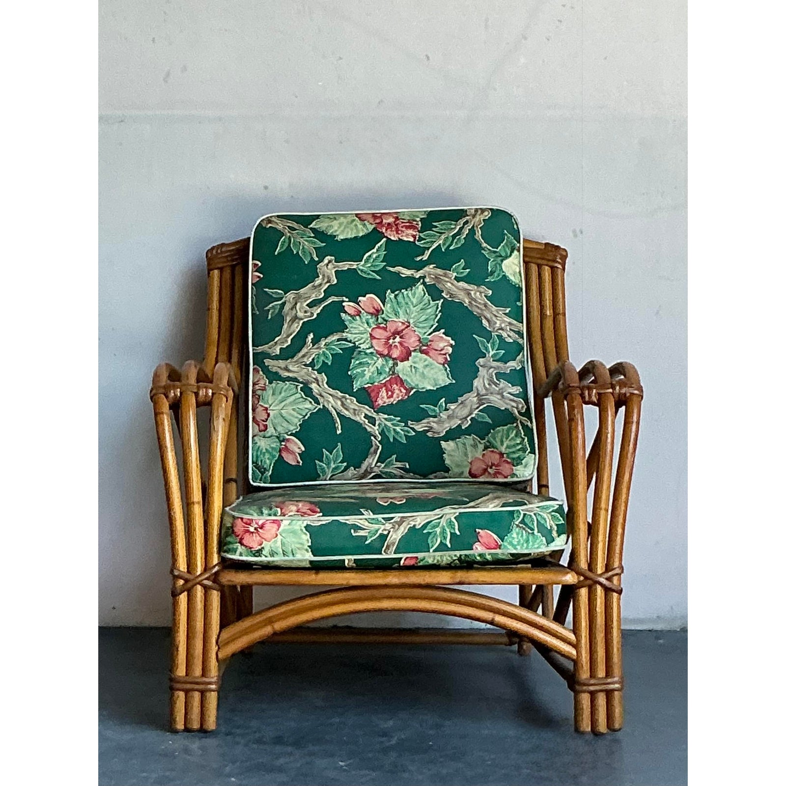 Vintage Heywood Wakefield Mid-Century Modern Bent Rattan Lounge Chair - Detail view