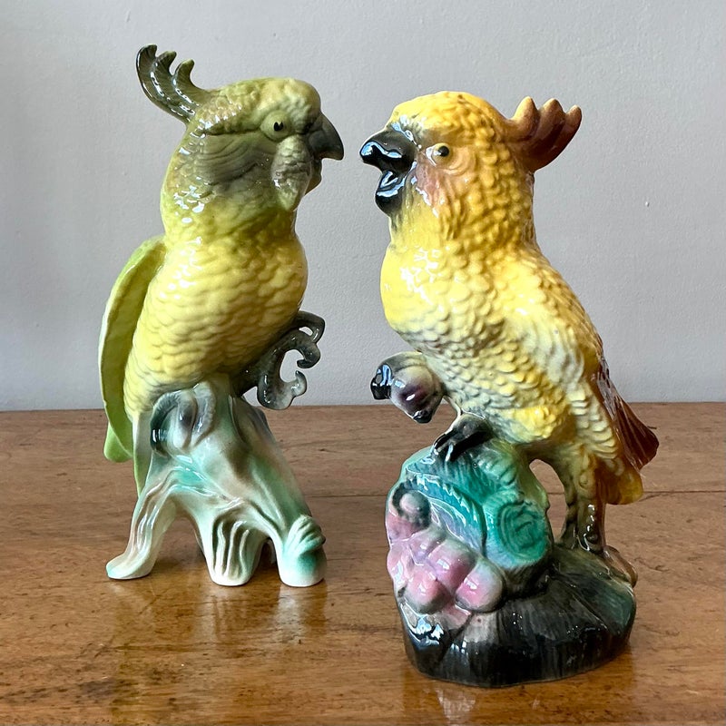 Vintage Regency Glazed Ceramic Birds - Set of 2 - Detail view