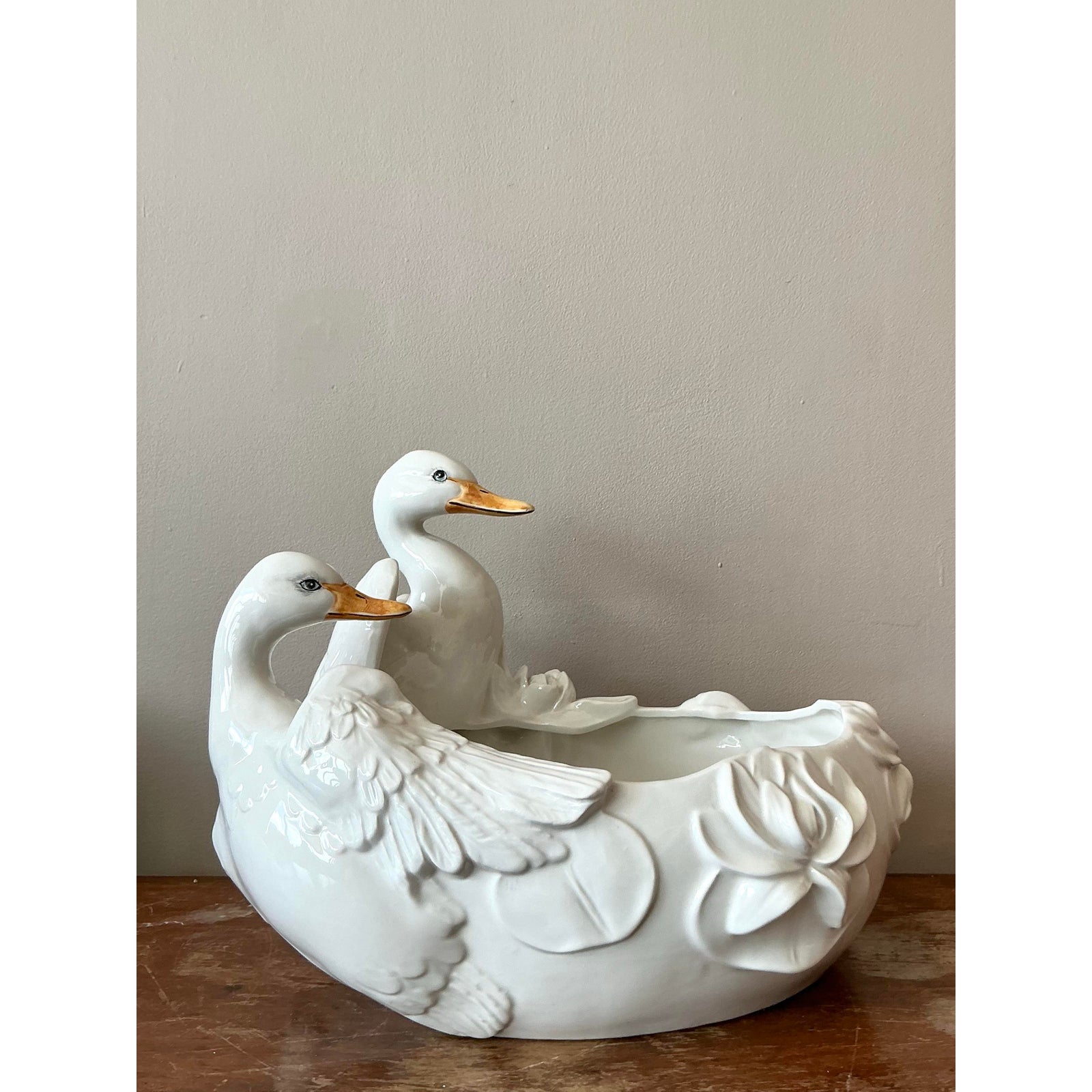 Vintage Regency Glazed Ceramic Ducks Centerpiece Bowl - Top view