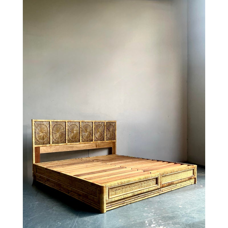 Vintage Coastal Sunburst Rattan King Platform Bed - Back view