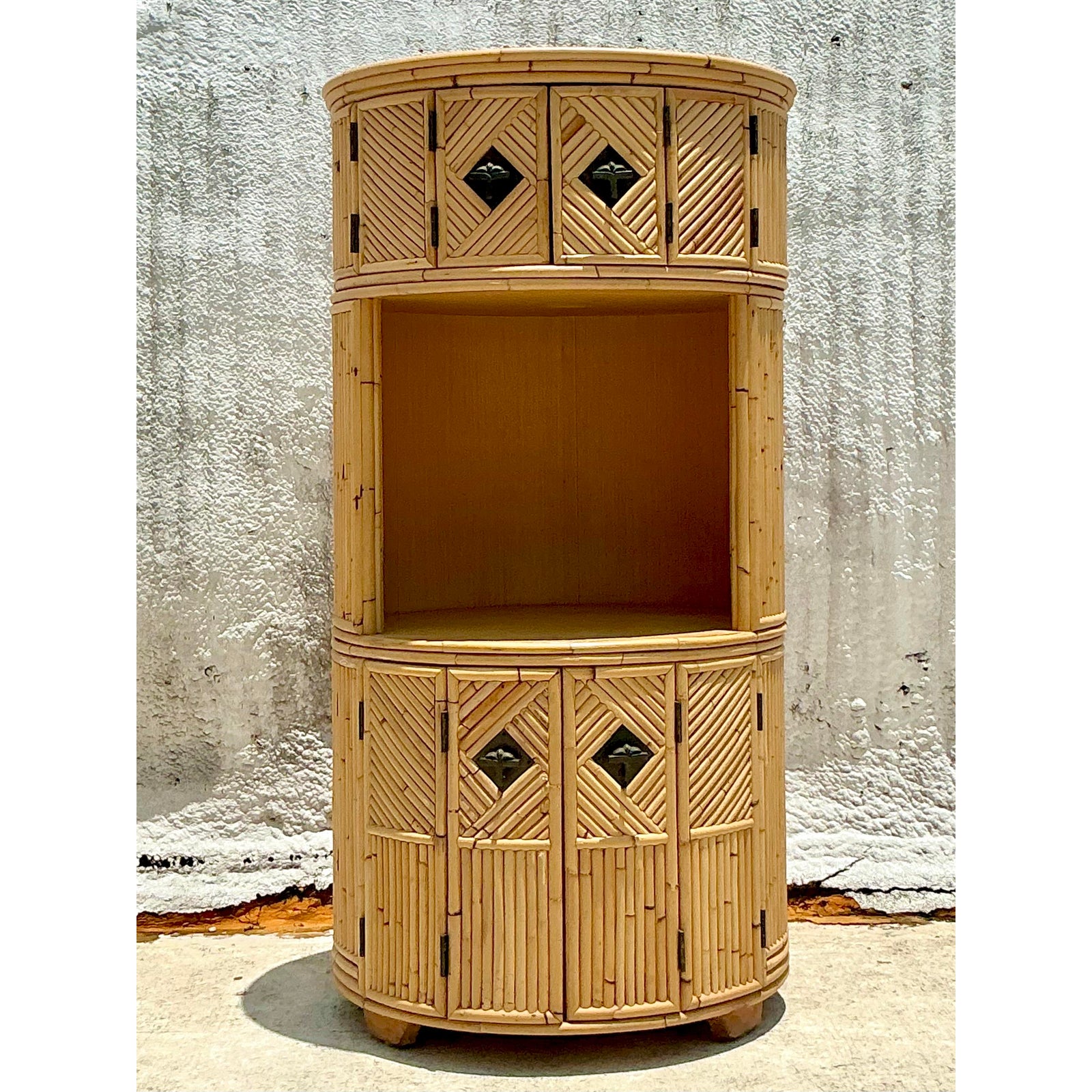 Vintage Coastal Stacked Bamboo Circular Dry Bar - Detail view