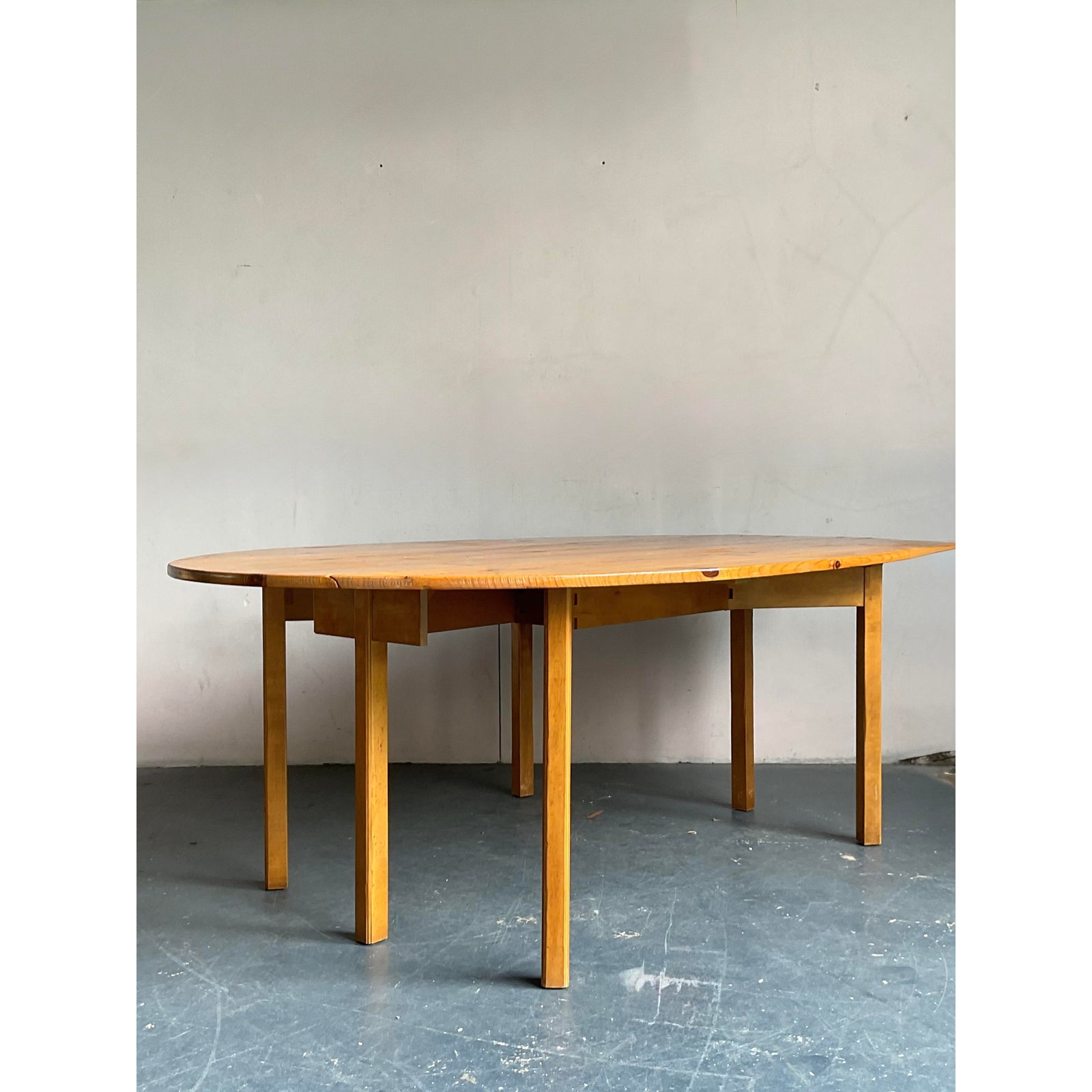 Vintage Boho Baker Milling Road Drop Leaf Table - Back view