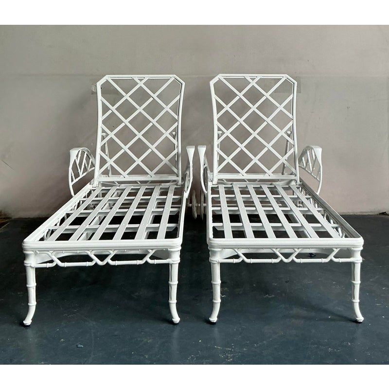 Vintage Regency Brown Jordan “Calcutta” Cast Aluminum Chaise Lounge - A Pair - Top view