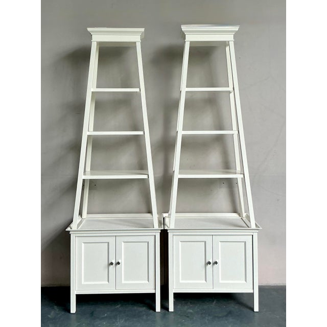 Vintage Regency Lacquered Stacked Etagere - A Pair - Detail view