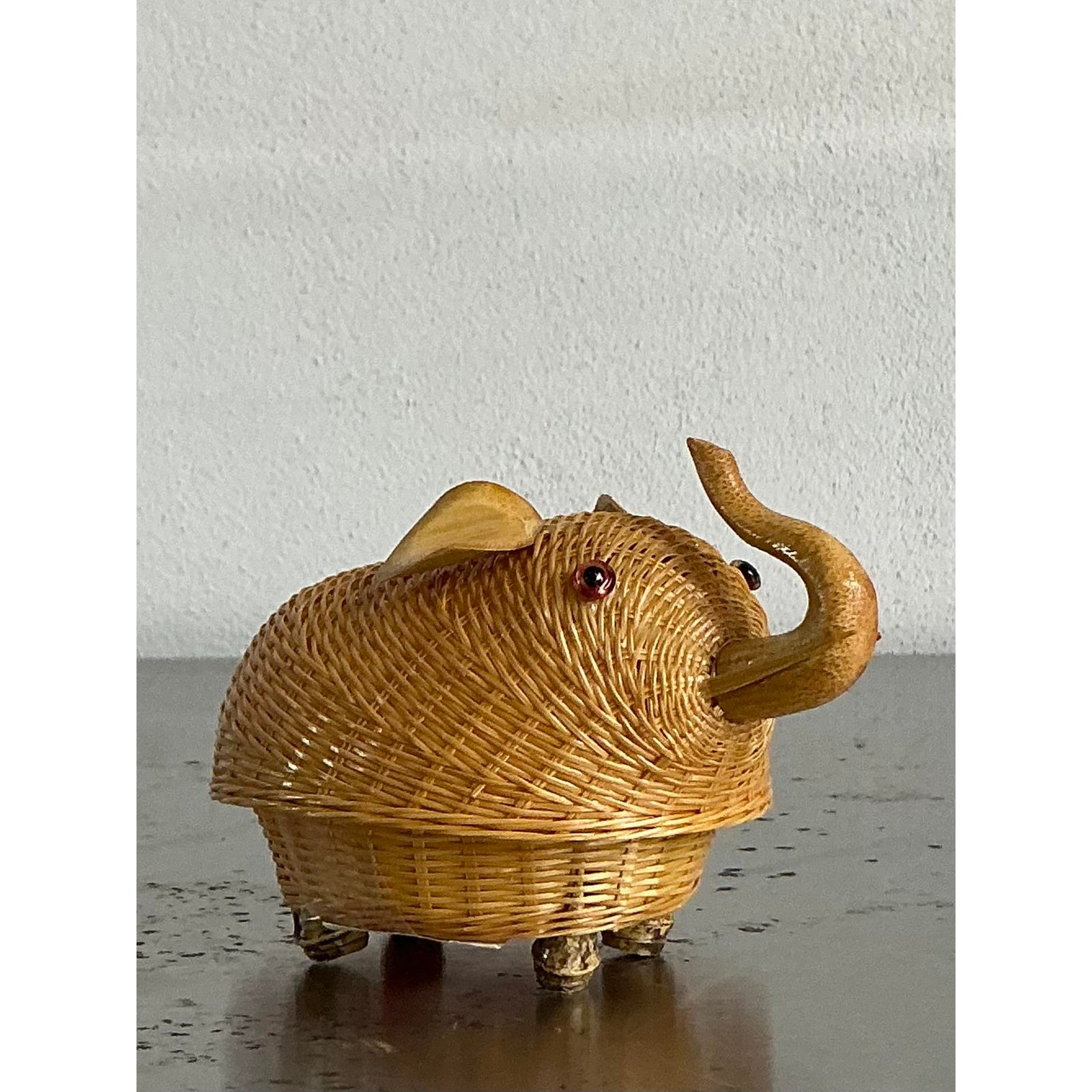 Vintage Shanghai Handicrafts Little Elephant Basket - Detail view