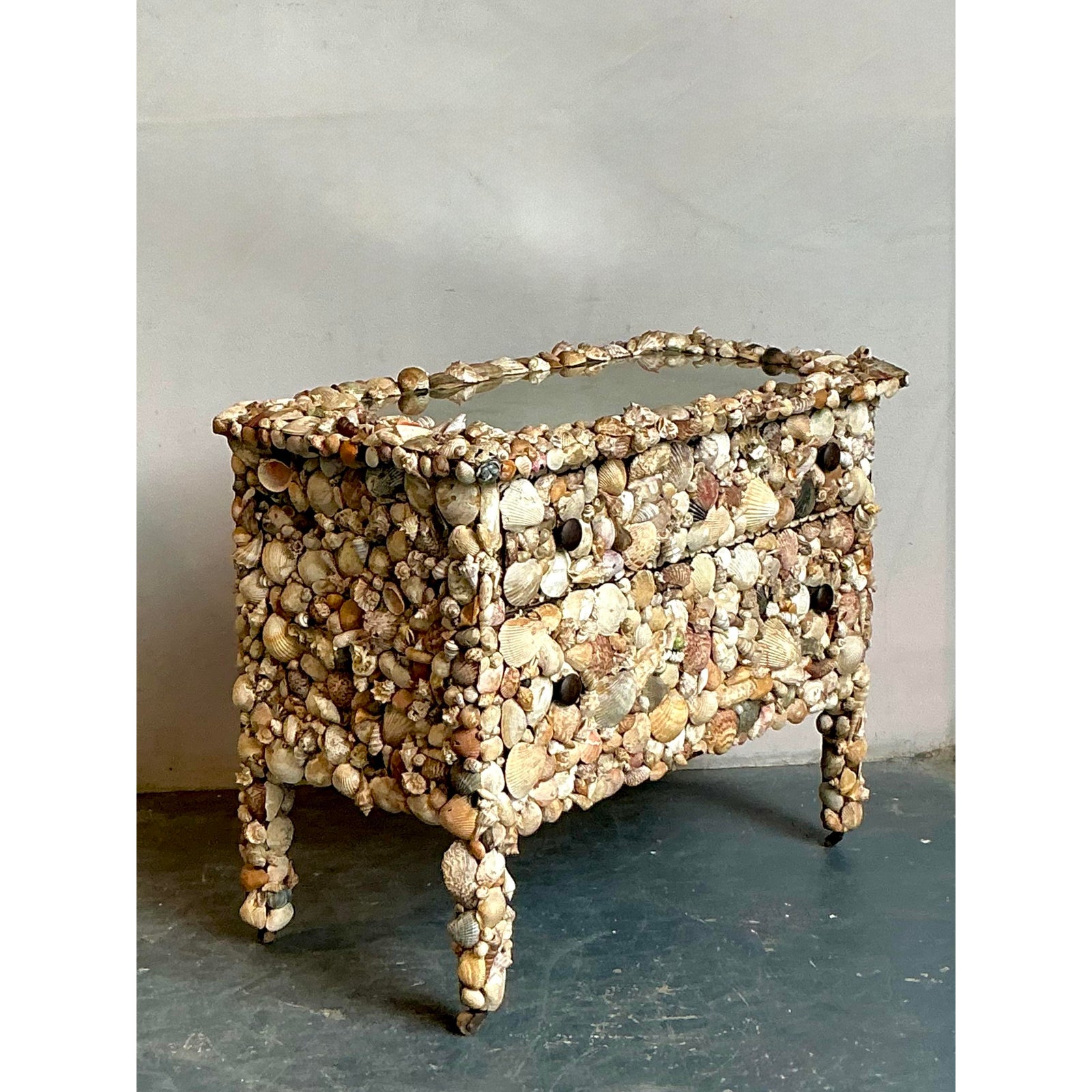 Vintage Coastal Shell Encrusted Chest of Drawers - Detail view