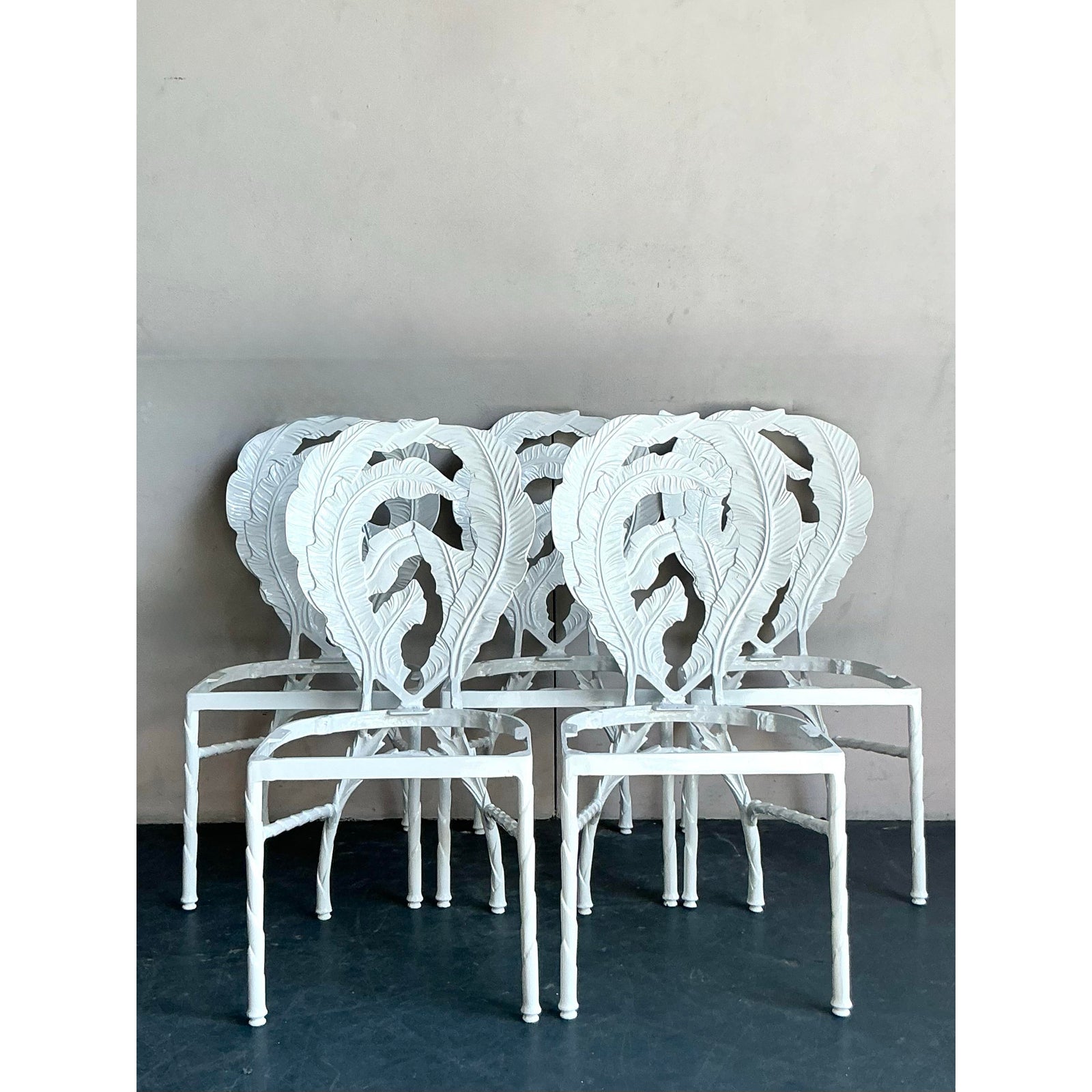 Vintage Regency Cast Aluminum Banana Leaf Dining Chairs -Set of 5 - Detail view