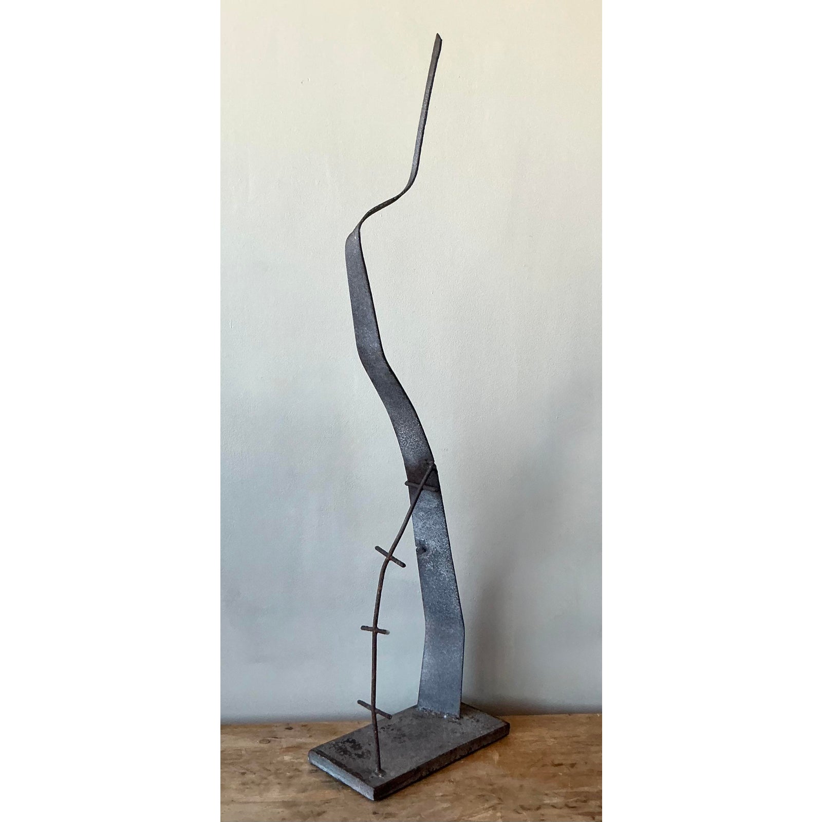 Vintage MCM Brutalist Abstract Sculpture - Detail view