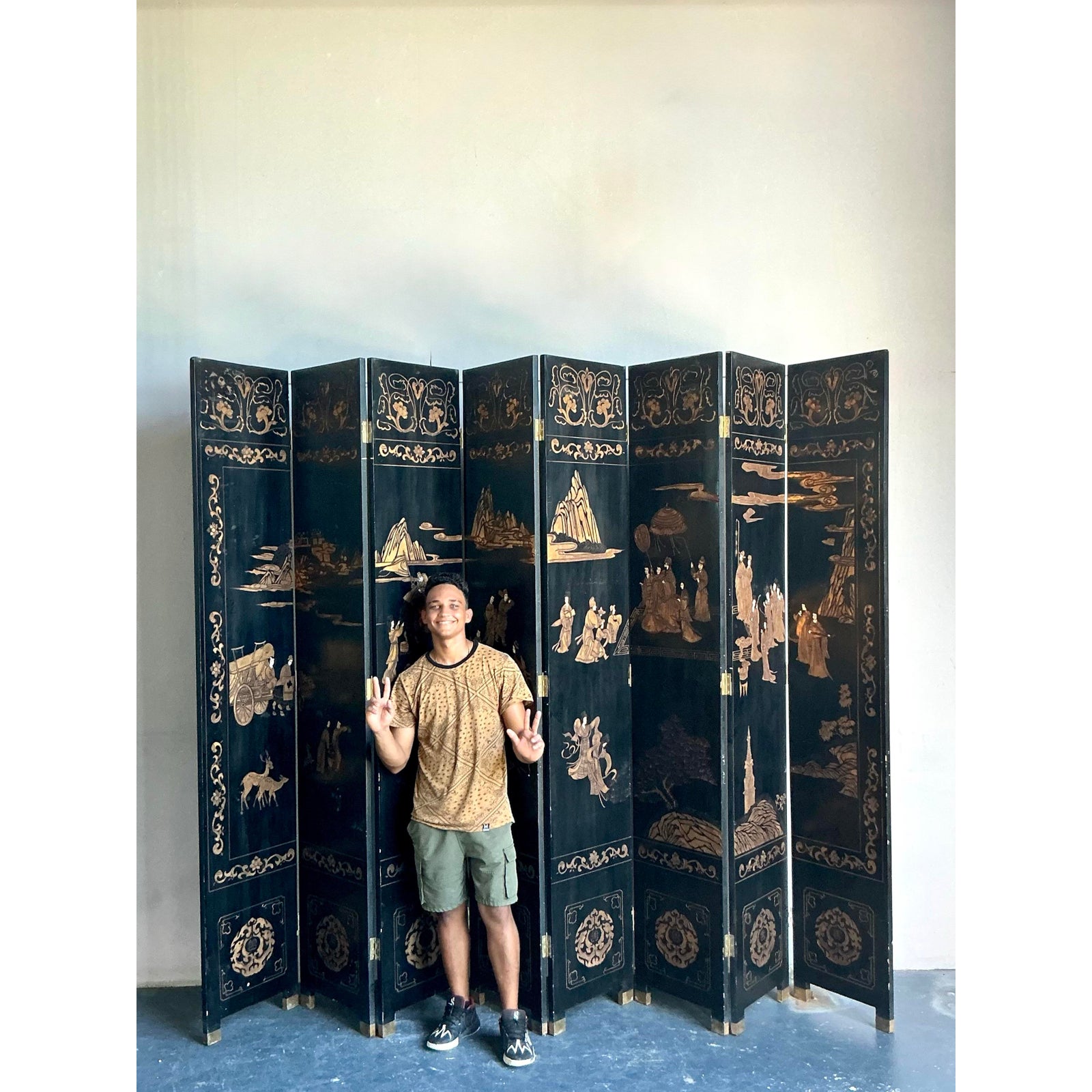 Vintage Asian Monumental 8 Panel Coromandel Screen - Top view