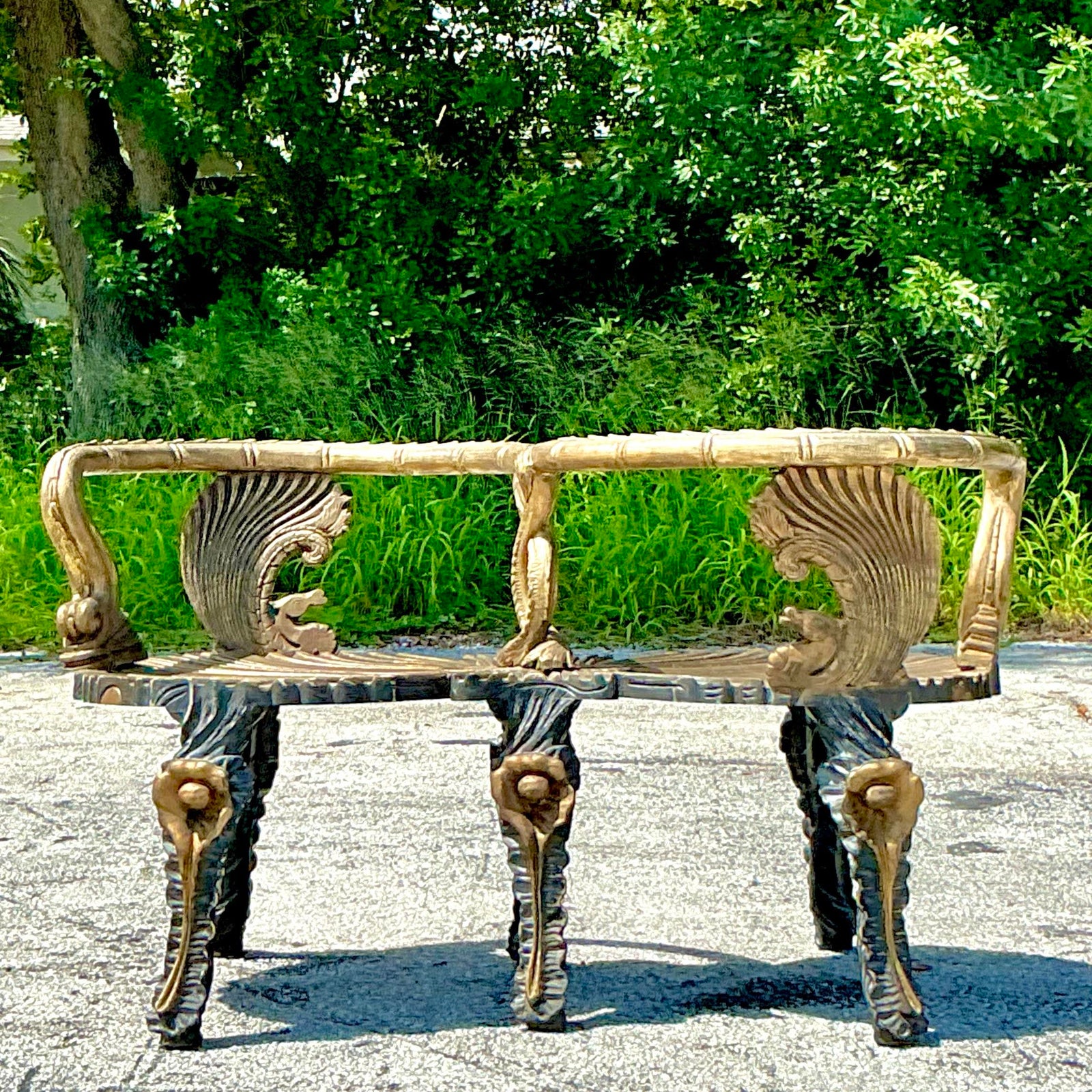 Vintage Coastal Venetian Gilt Carved Grotto Tete-A-Tete - Side view