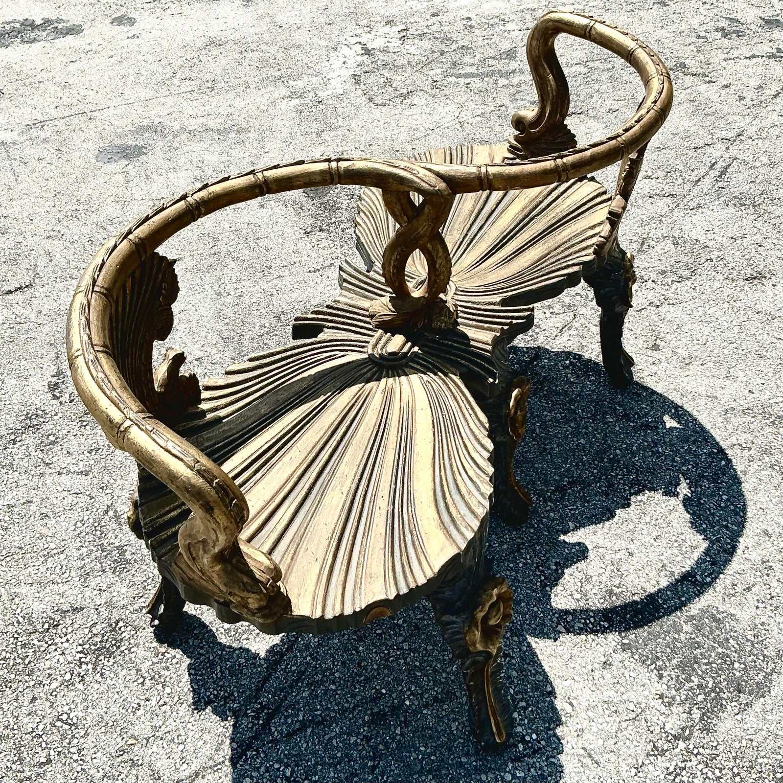 Vintage Coastal Venetian Gilt Carved Grotto Tete-A-Tete - Back view