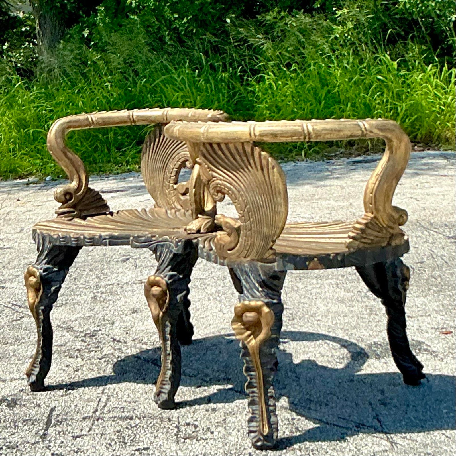 Vintage Coastal Venetian Gilt Carved Grotto Tete-A-Tete - Detail view