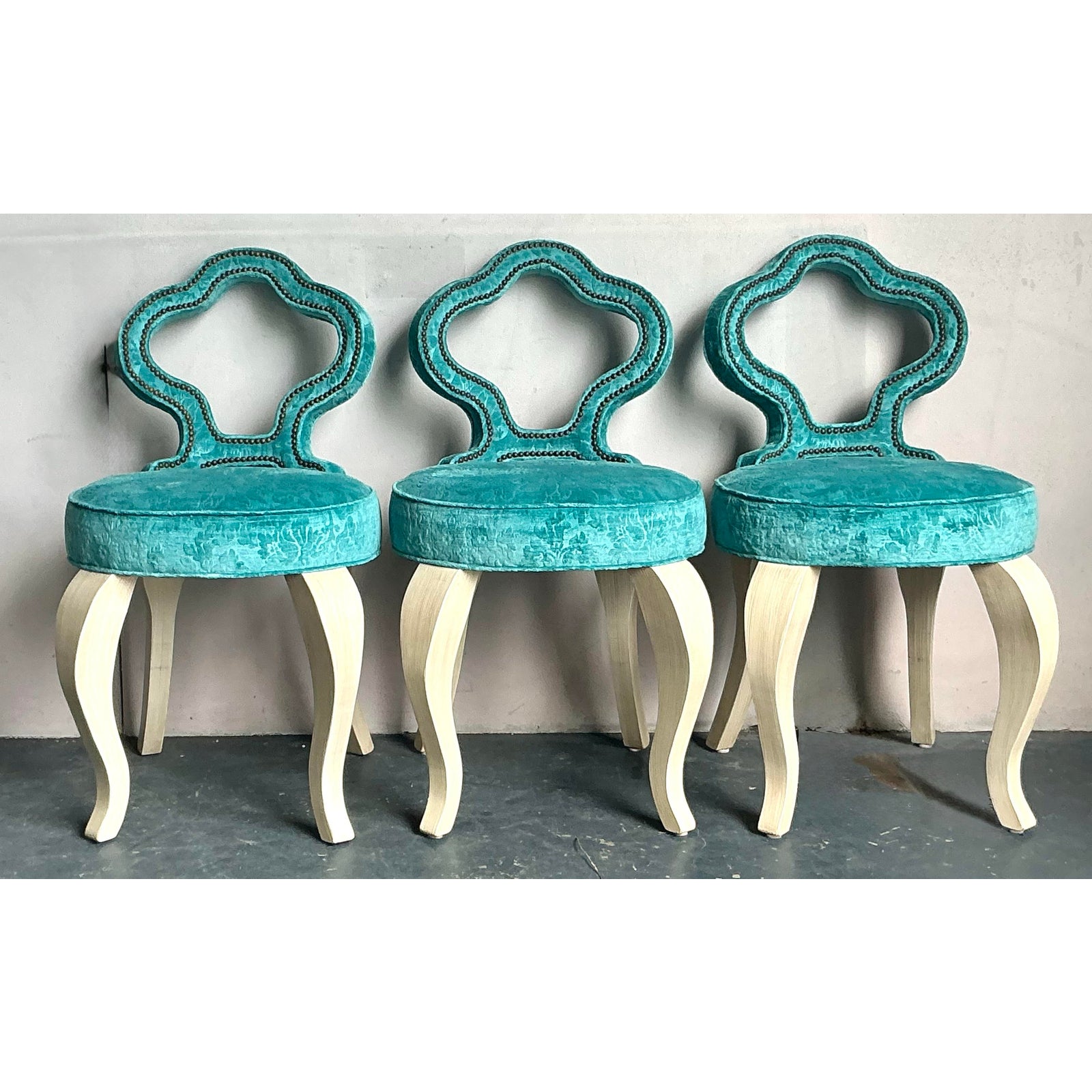 Vintage Regency Keyhole Barstools - Set of 3 - Detail view