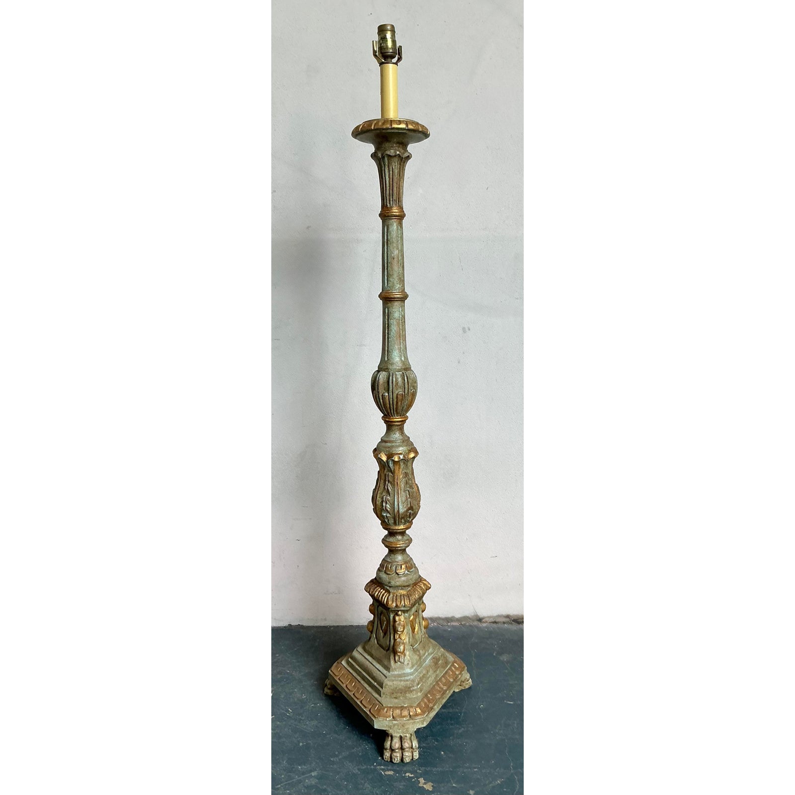 Vintage Regency Sarreid Gilt Tipped Floor Lamp - Side view