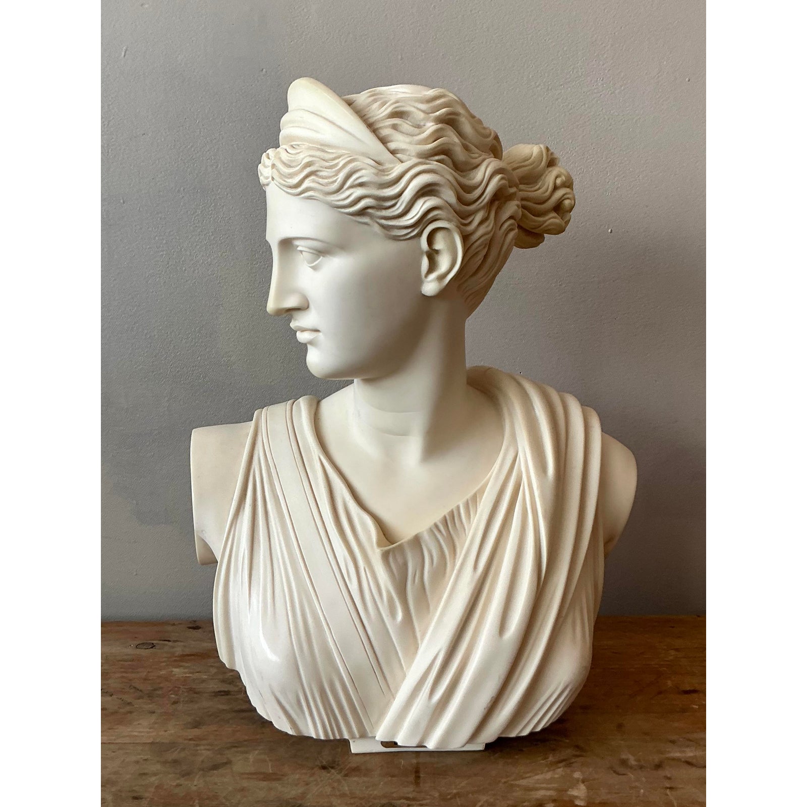 Vintage Boho Cast Stone Bust of Artemis Diana - Detail view