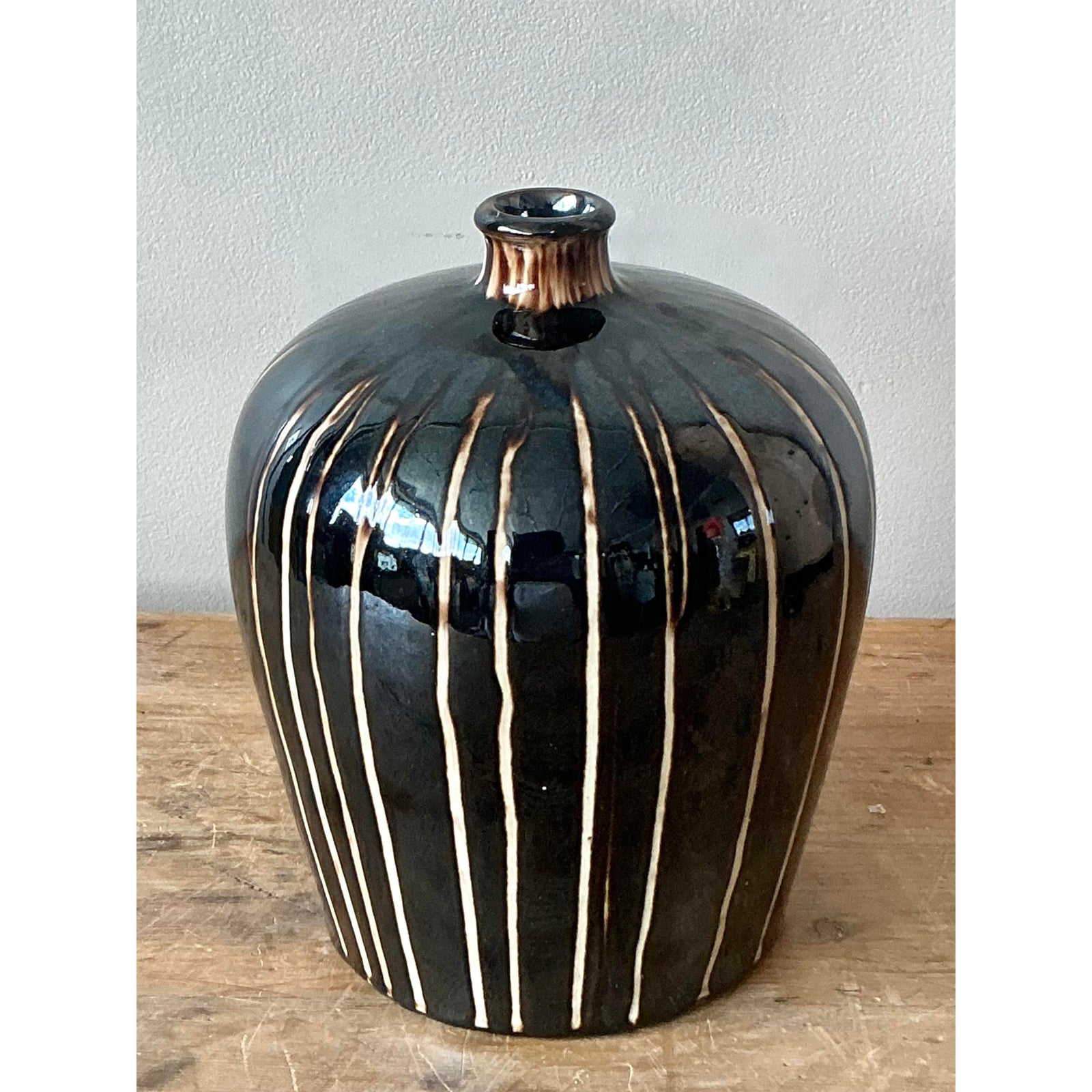 Vintage Boho Glazed Ceramic Vase - Detail view