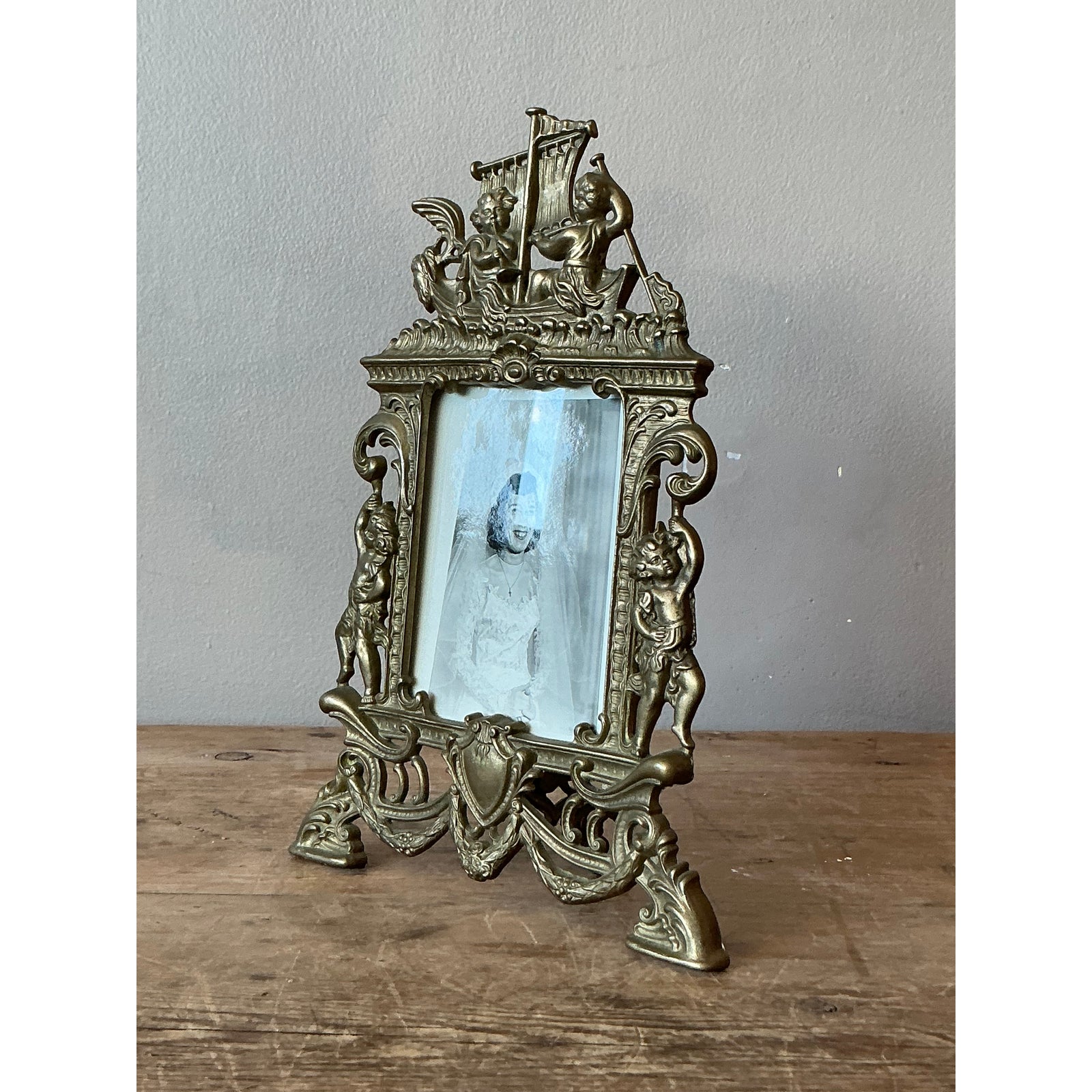 Vintage Boho Brass Cherub Frame - Back view
