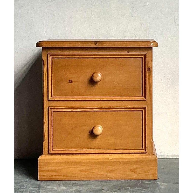 Vintage Boho Knotty Pine Nightstand - Detail view