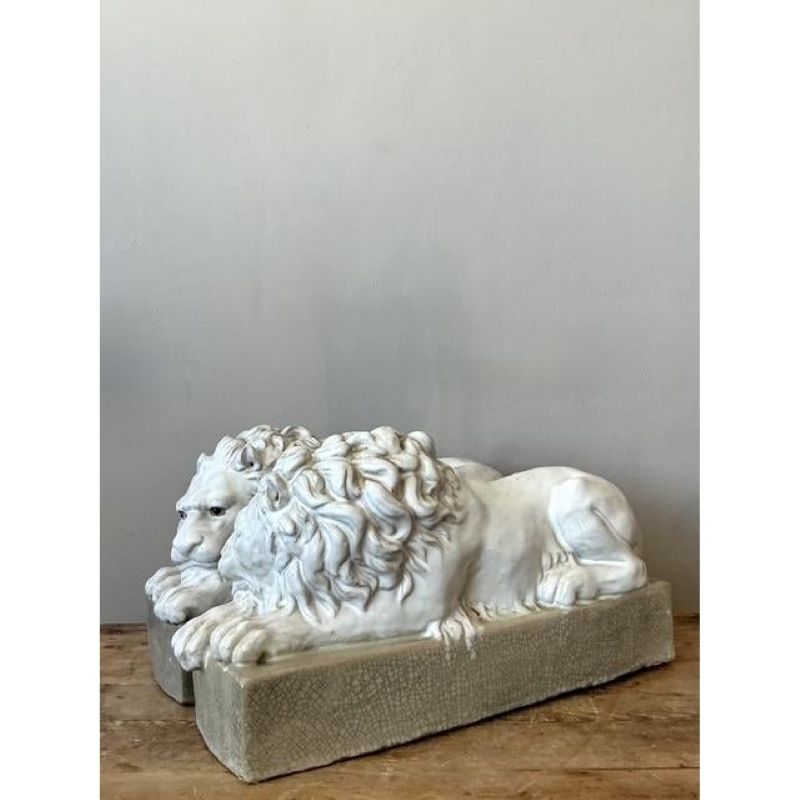 Vintage Italian Glazed Ceramic Lions - A Pair - Back view