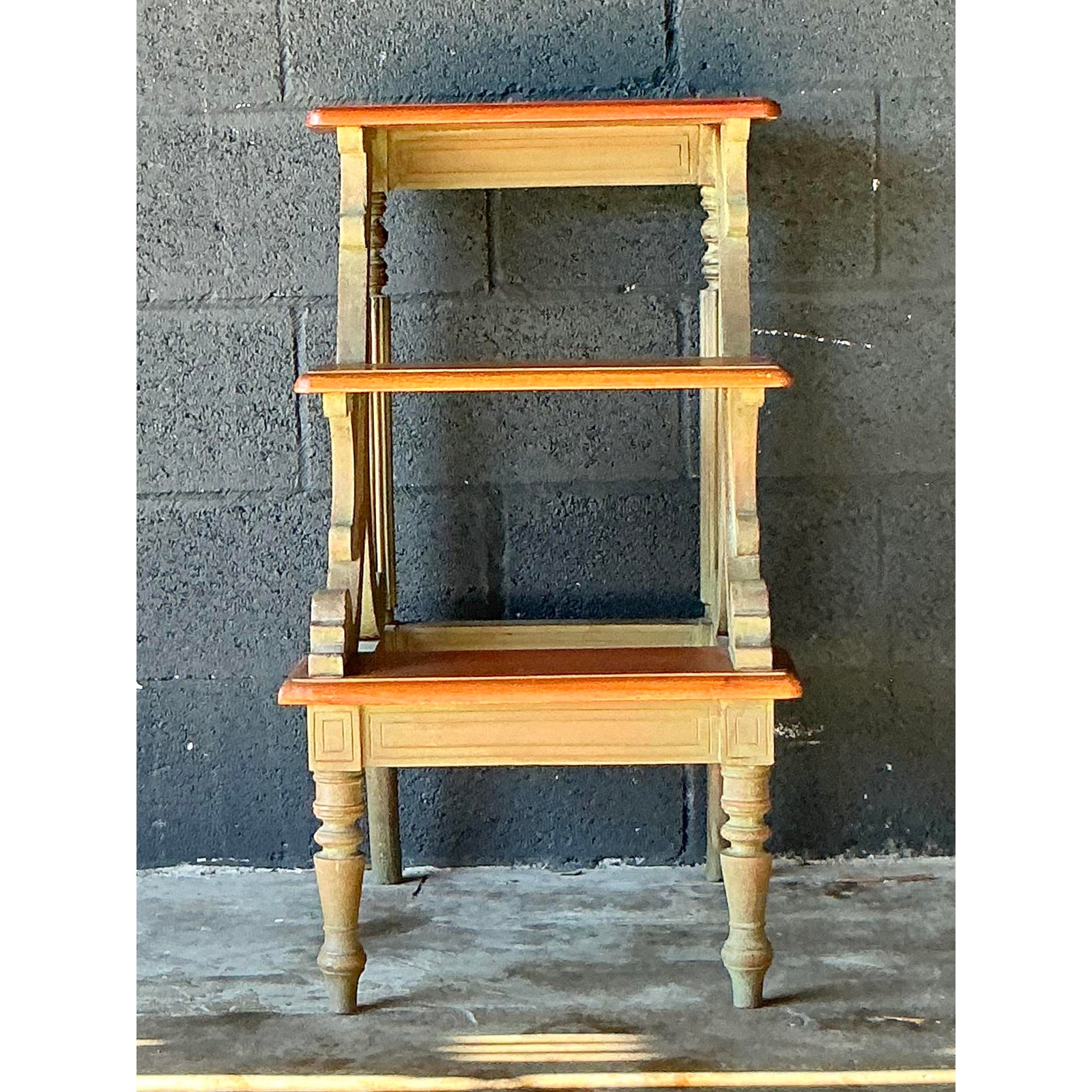 Vintage Regency Washed Wood Library Steps - Detail view