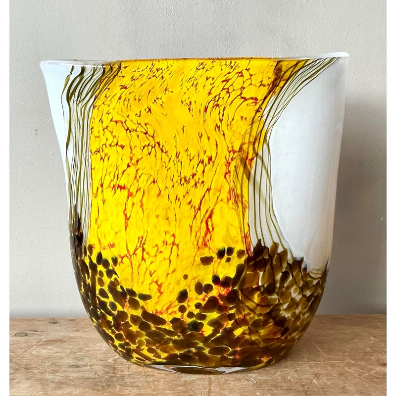 Vintage Boho Volcano Glass Vase - Detail view