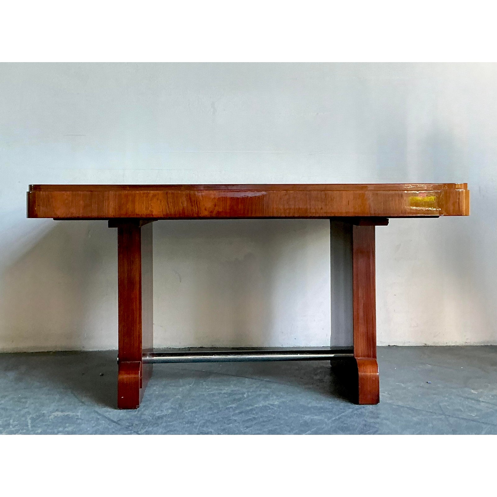 Vintage Art Deco Flame Mahogany Extendable Dining Table - Side view