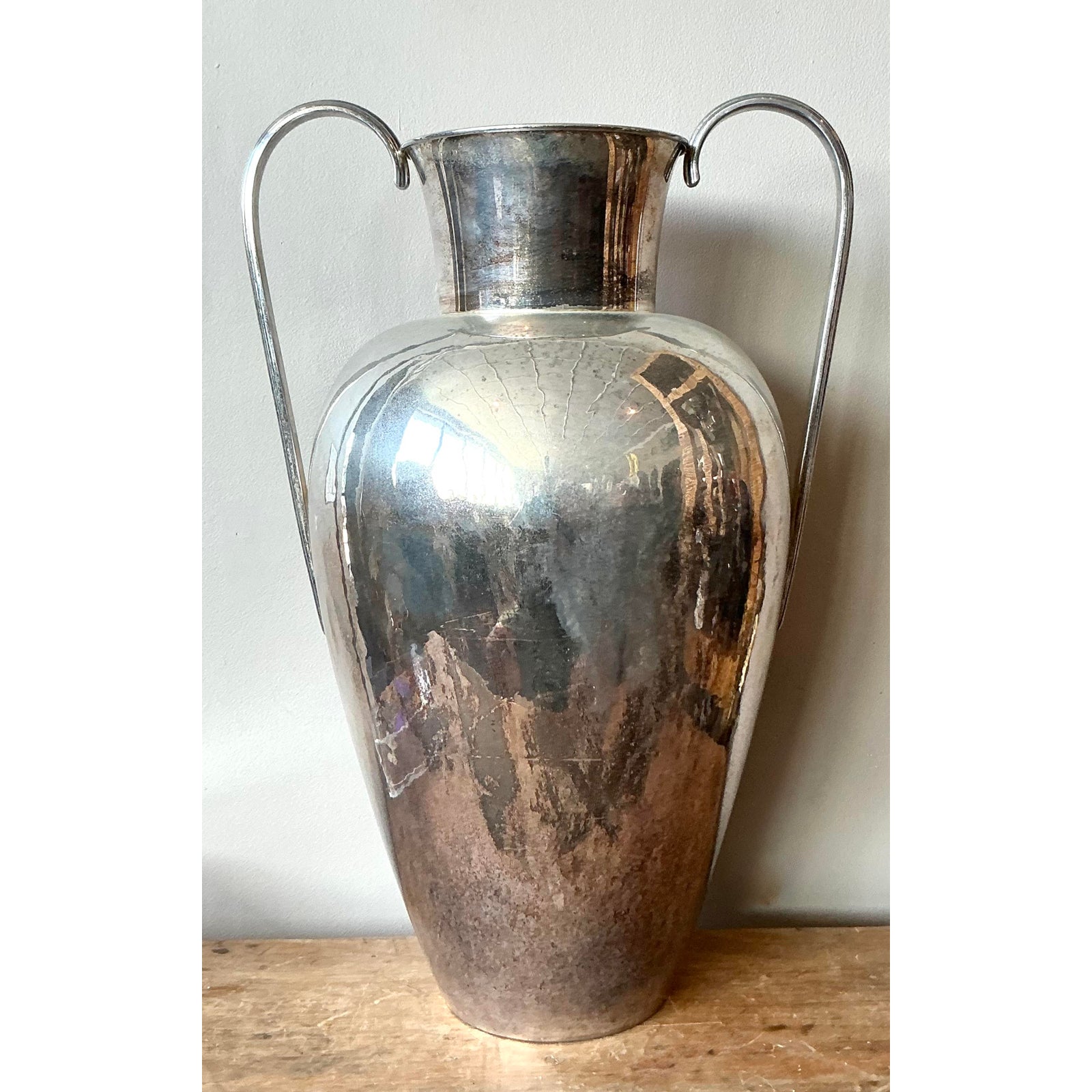 Vintage Italian Egidio Broggi Milano Plate Vase - Detail view