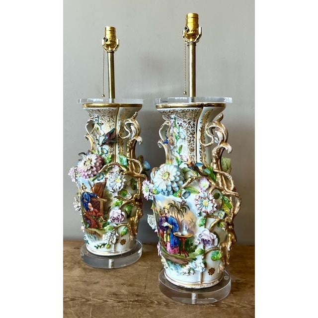 Vintage Regency French Porcelain Chinoiserie Lamps - A Pair - Back view